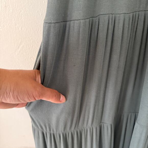 Bohme Essentials Short Sleeve Tiered Ribbed‎ Maxi Dress Green Gray Size XLarge - Picture 13 of 16